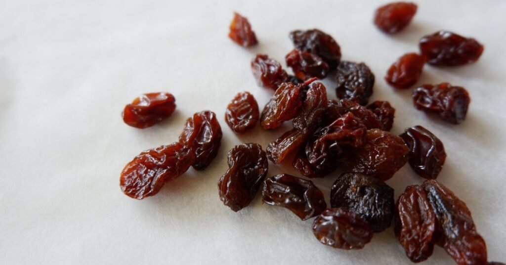 Can Rabbits Eat Raisins 